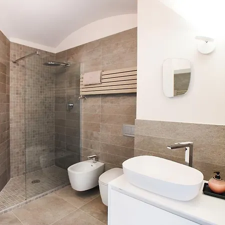 Flatinbo - Santo Stefano Apartamento *