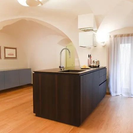 Flatinbo - Santo Stefano Apartamento